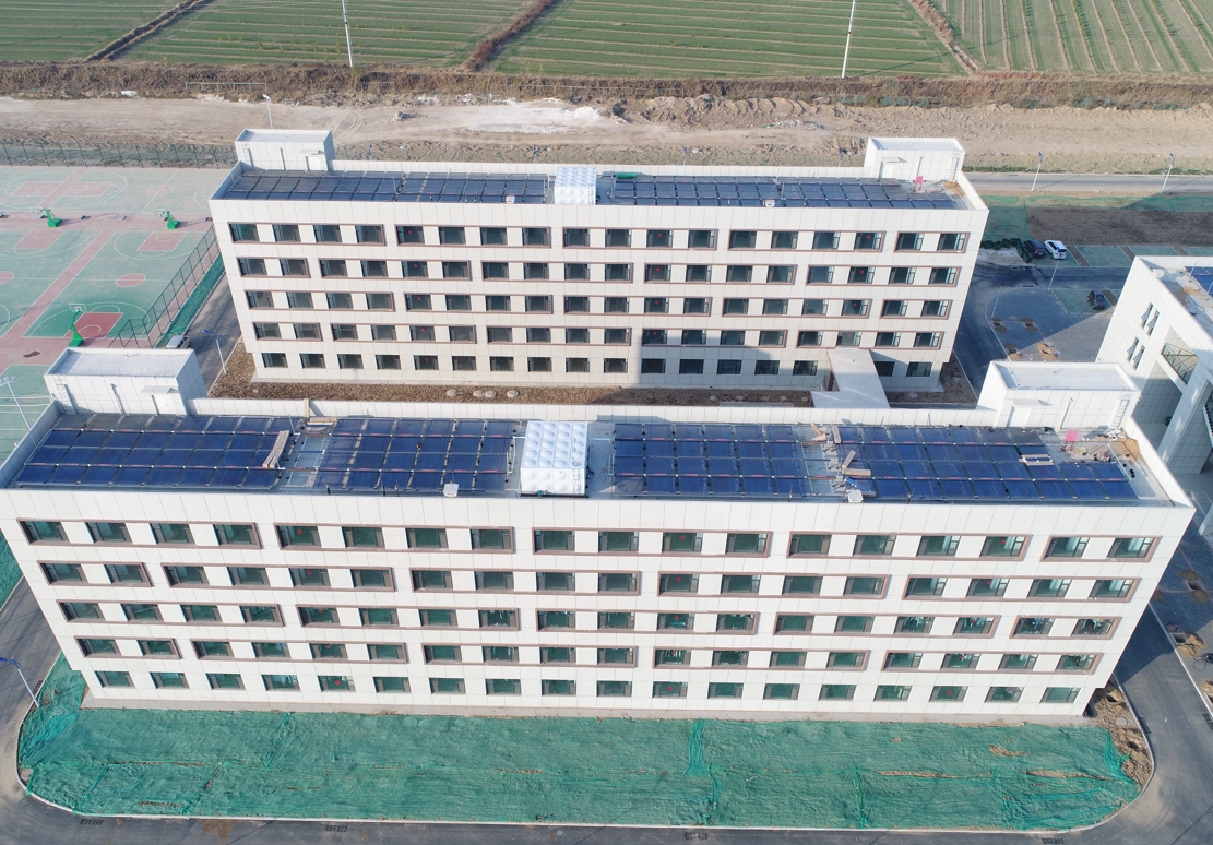 山东惠民县姜楼中学太阳能热水项目