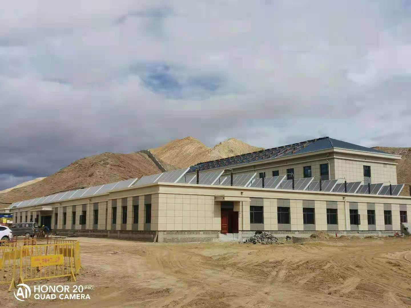 新疆驻军基地太阳能供暖项目